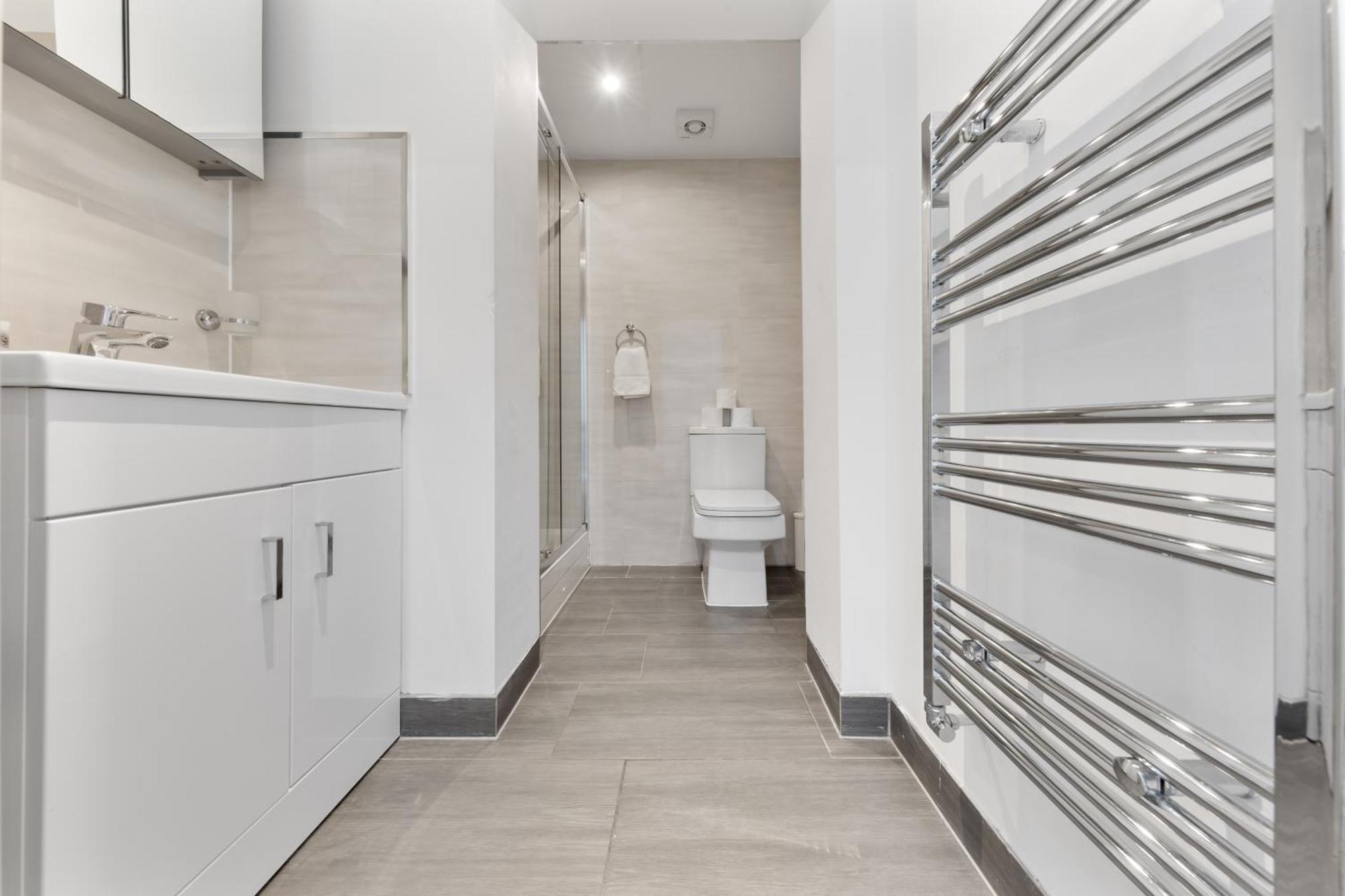 Chelsea Battersea & Private Rooftop Terrace London